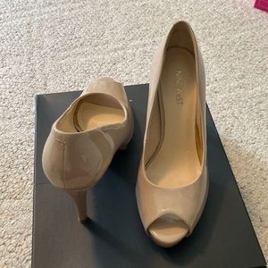 Nine West. Nude heels. Women’s size 7M
